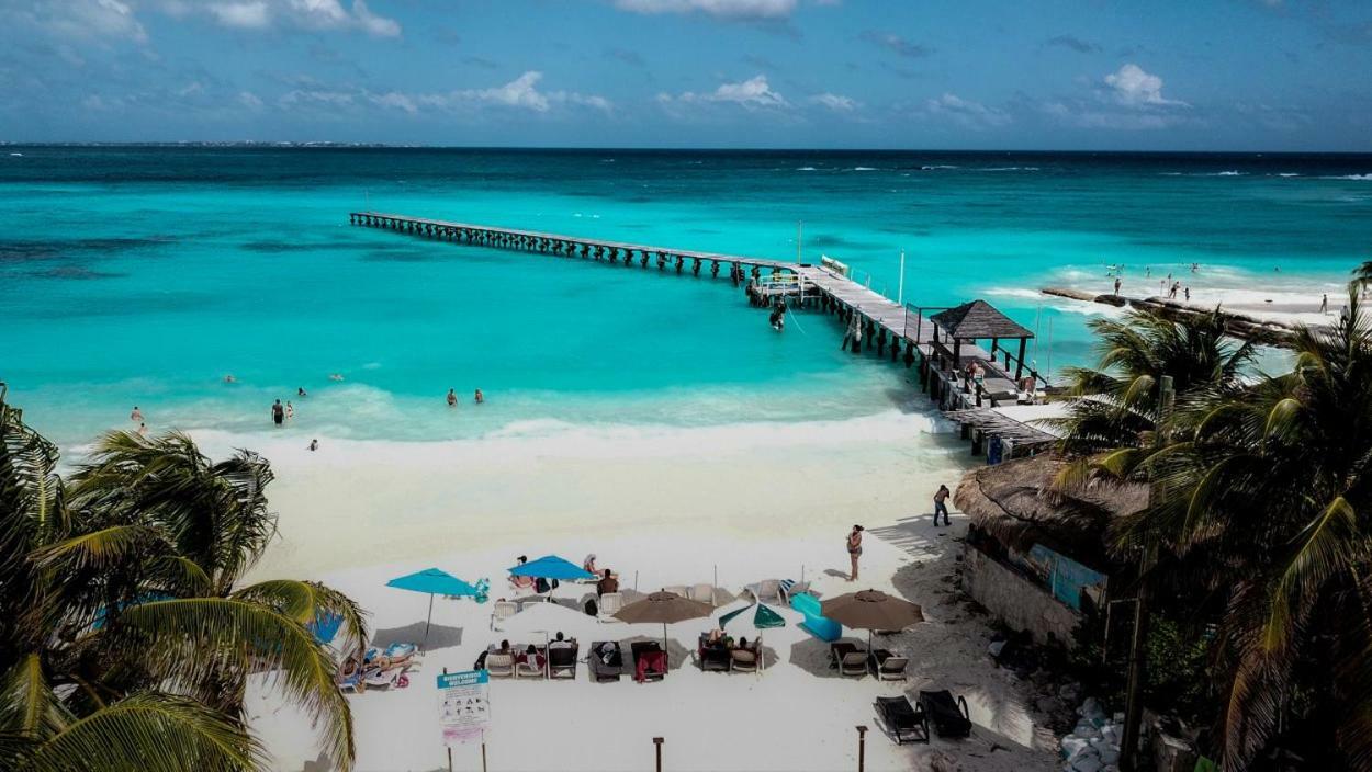 La Palma Beachfront Hotel & Club Nautico Cancun Exterior photo